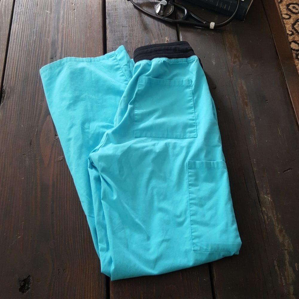 Scrub pants